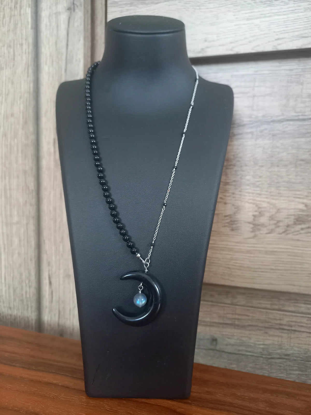 Collier Sélène, en onyx AA et labradorite AAA, pierres naturelles — Zoéline