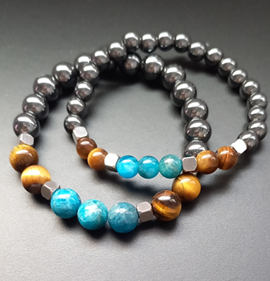 Bracelet Aro, hématite AAA, oeil de tigre AAA et apatite AA, pierres naturelles, perles 6 ou 8mm — Zoéline