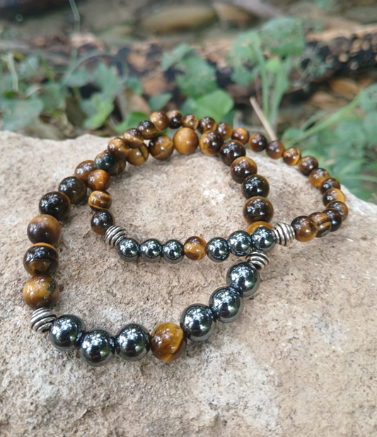 Bracelet Sylvaé en oeil de tigre AAA et hématite AAA, pierres naturelles, en lumière extérieure, perles 6 ou 8mm — Zoéline