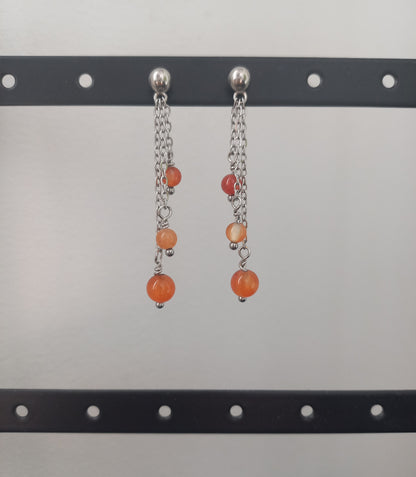 Boucles d'oreilles Mirca cornaline, en cornaline naturelle et acier inoxydable, longueur 5cm — Zoéline