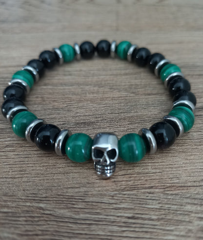 Bracelet Raven, en onyx AA et malachite AAA, pierres naturelles, et tête de mort en acier inoxydable, Malachite claire  — Zoéline