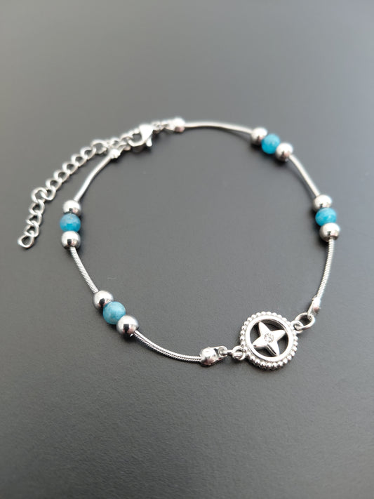 Bracelet Polaris, en apatite AA  naturelles, et étoile acier inoxydable — Zoéline