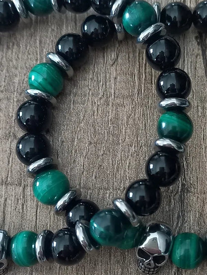 Bracelet Raven, en onyx AA et malachite AAA, pierres naturelles, et tête de mort en acier inoxydable, en extérieur, Malachite claire ou foncée  — Zoéline