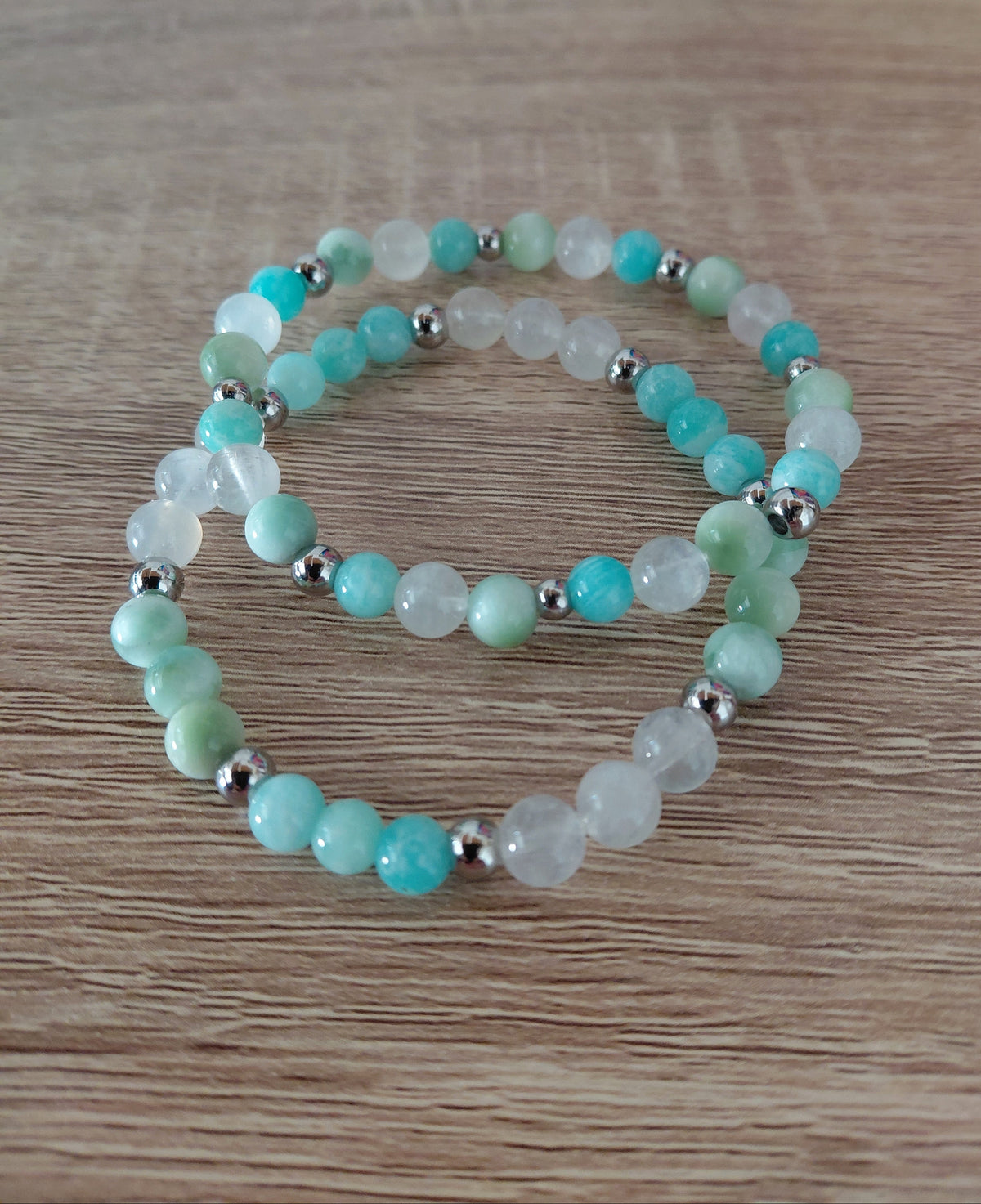 Bracelets Nérée Celeste et Nérée Nacre, en amazonite AAA, angélite AAA et pierre de lune AA, pierres naturelles, perles 6mm — Zoéline