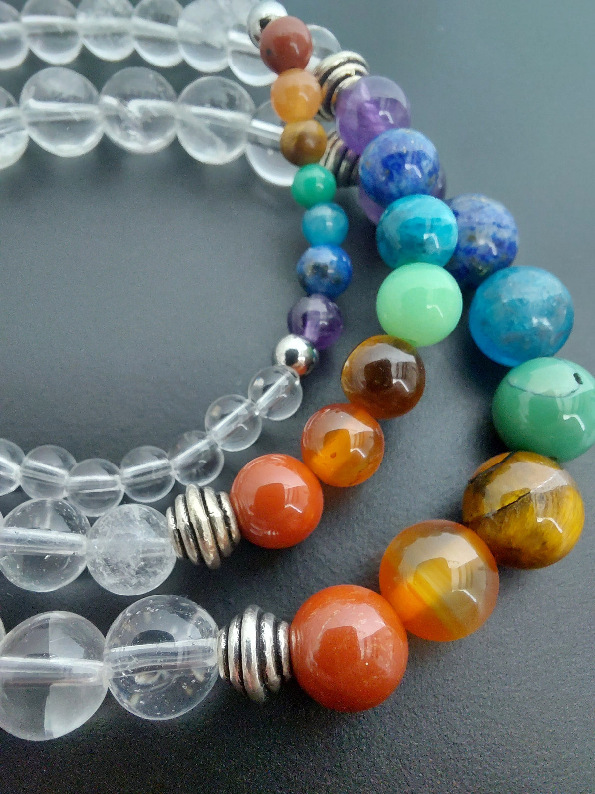 Bracelet 7 chakras et cristal de roche, en pierres naturelles, perles 4, 6 ou 8mm — Zoéline