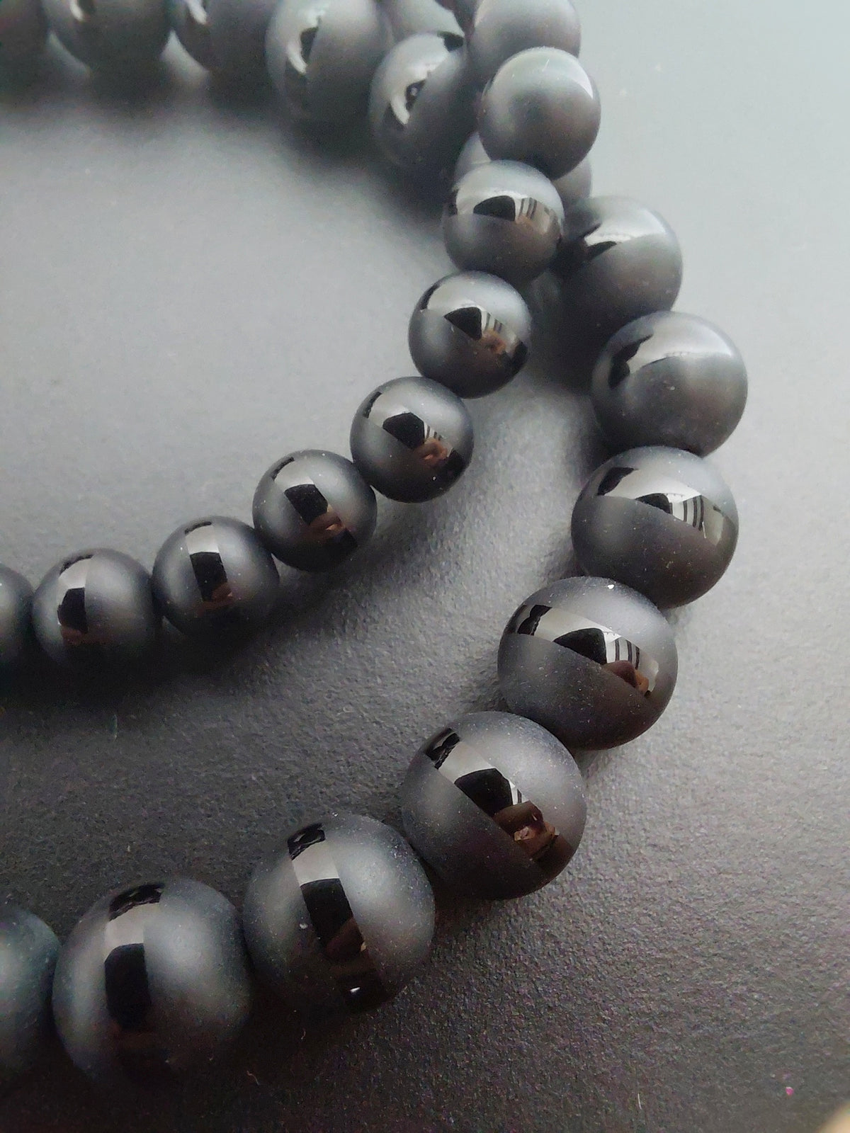 Bracelet onyx mat-givré naturel AAA, perles 6 ou 8mm — Zoéline