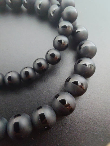 Bracelet onyx mat-givré naturel AAA, perles 6 ou 8mm — Zoéline