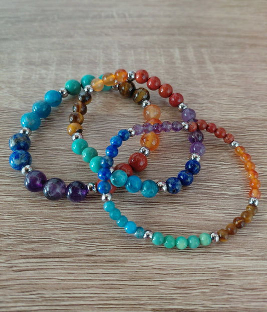 Bracelet 7 chakras en pierres naturelles,  perles 4, 6 ou 8mm — Zoéline