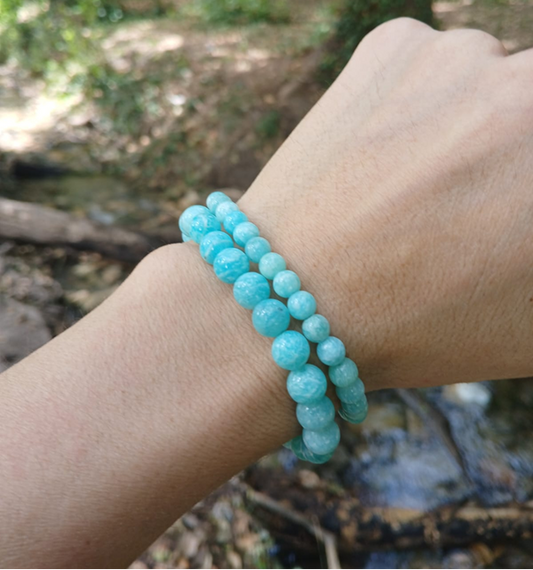Bracelet Amazonite AAA, pierres naturelles, porté poignet en lumière extérieure, perles 6mm et 8mm — Zoéline