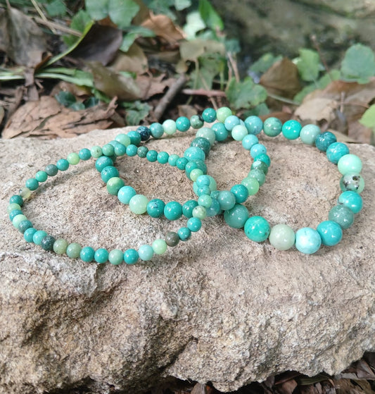 Bracelet jade australien naturel AAA, porté poignet en lumière extérieure, perles 6 ou 8mm — Zoéline