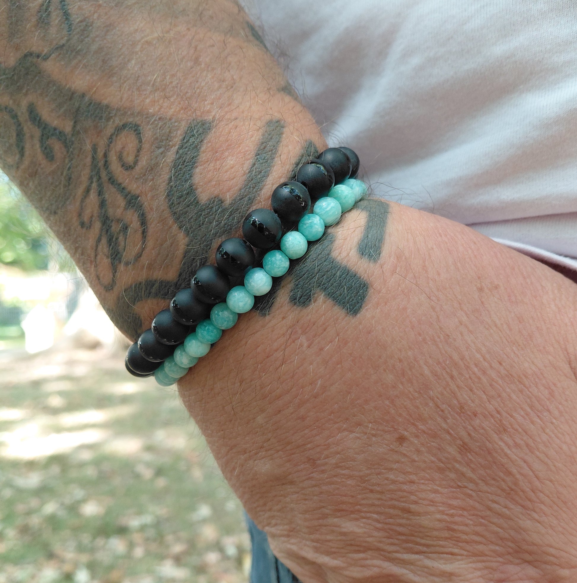 Bracelet Amazonite AAA + Onyx AAA, pierres naturelles, porté poignet homme en lumière extérieure, perles 6mm et 8mm — Zoéline